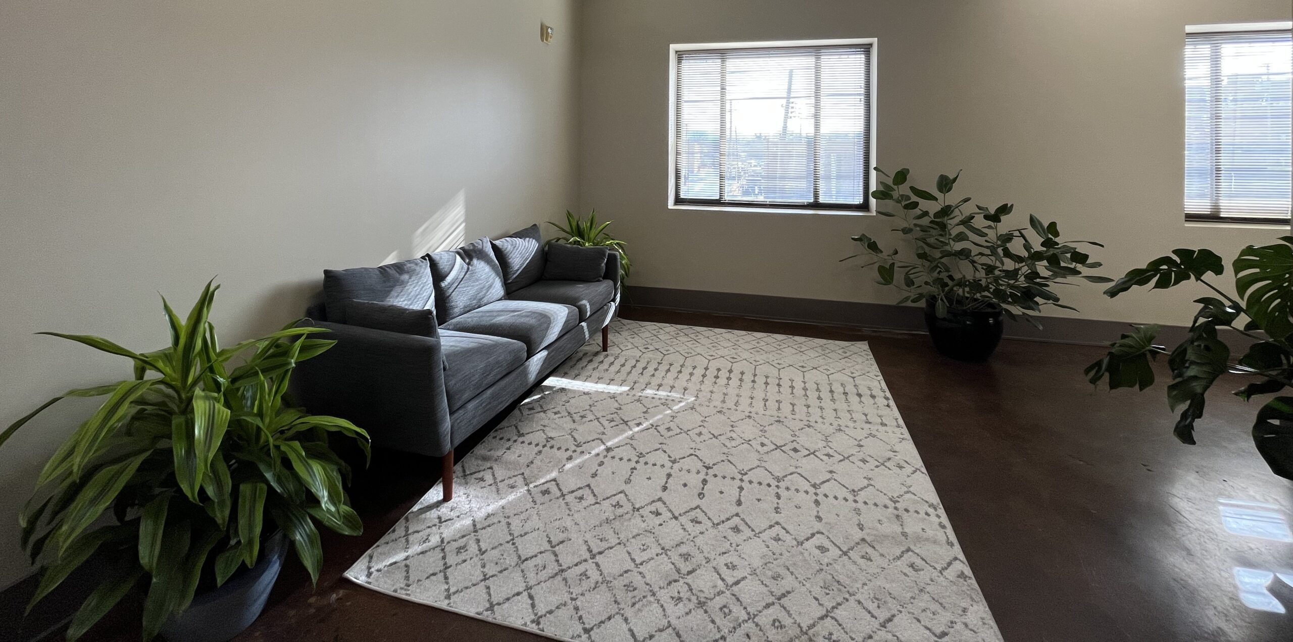 A cozy, family feel.<br>Downtown convenience.